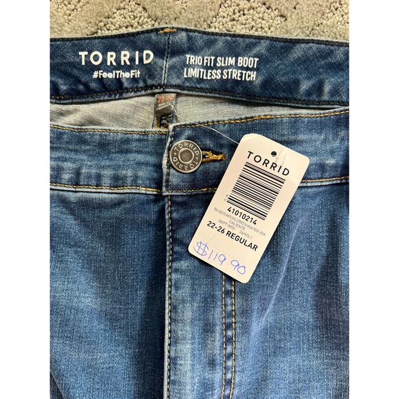 Torrid Jeans Womens 22W 24W 26W Boot TRIO FIT Very Forgiving Bootcut High Rise - Picture 2 of 9